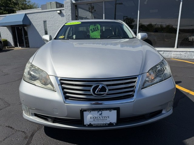 Photo 6 of this LEXUS ES