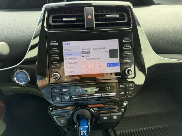 Photo 17 of this TOYOTA PRIUS