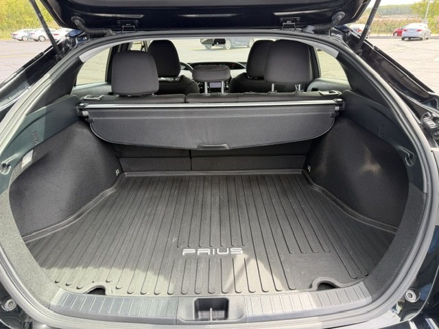 Photo 35 of this TOYOTA PRIUS