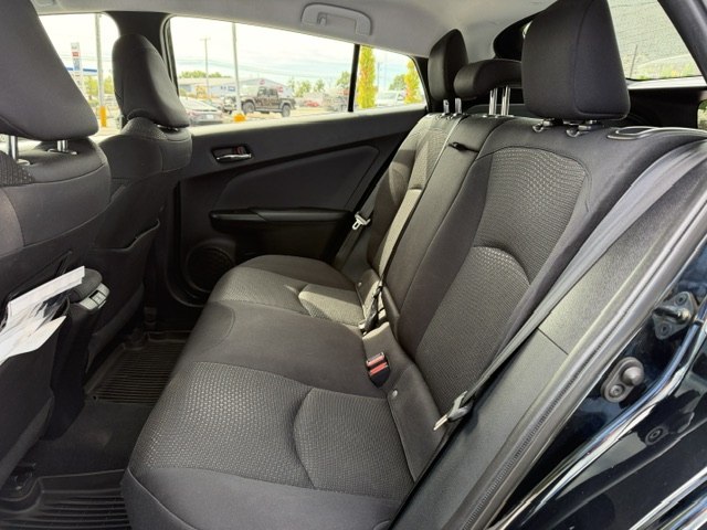 Photo 32 of this TOYOTA PRIUS