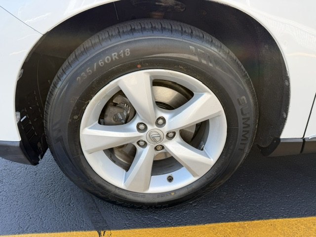 Photo 7 of this LEXUS RX