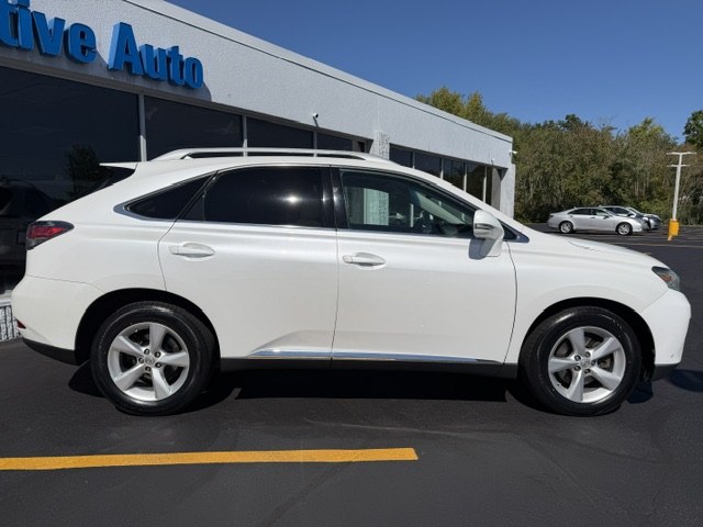 Photo 2 of this LEXUS RX