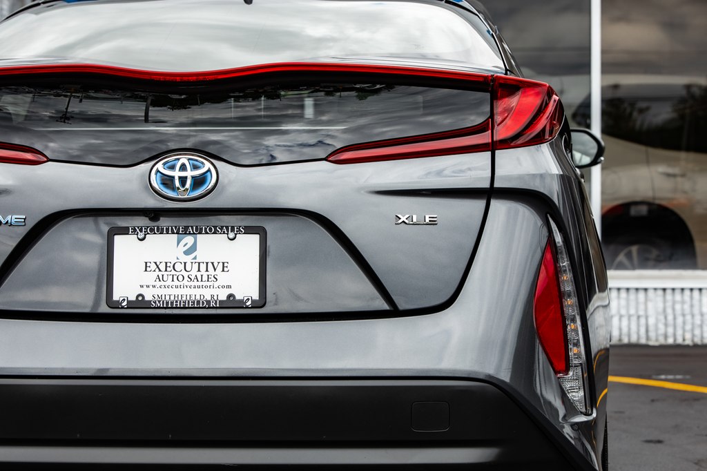 Photo 14 of this TOYOTA PRIUS PRIME