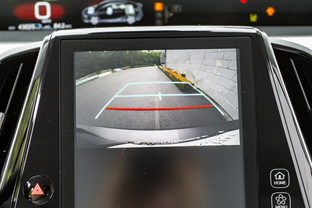 Photo 21 of this TOYOTA PRIUS PRIME