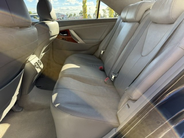 Photo 10 of this TOYOTA CAMRY