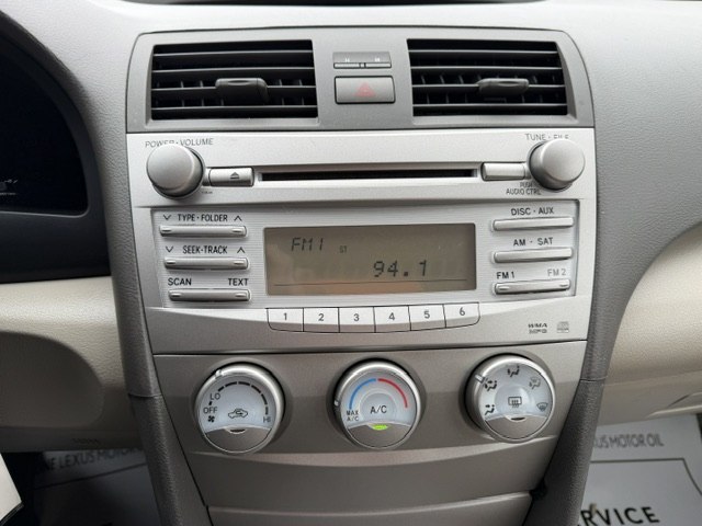 Photo 14 of this TOYOTA CAMRY