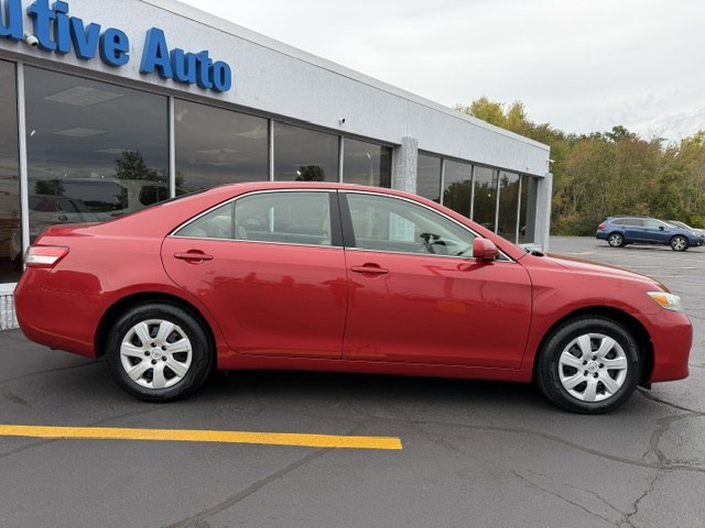 Photo 2 of this TOYOTA CAMRY