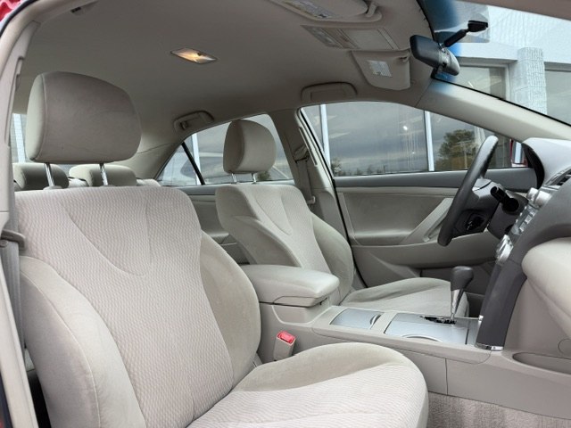 Photo 12 of this TOYOTA CAMRY