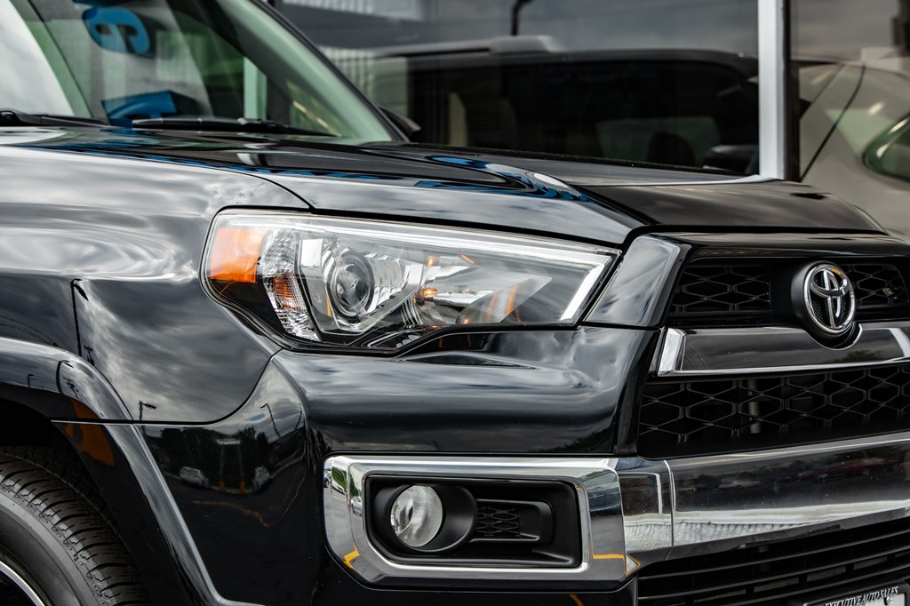 Photo 15 of this TOYOTA 4RUNNER