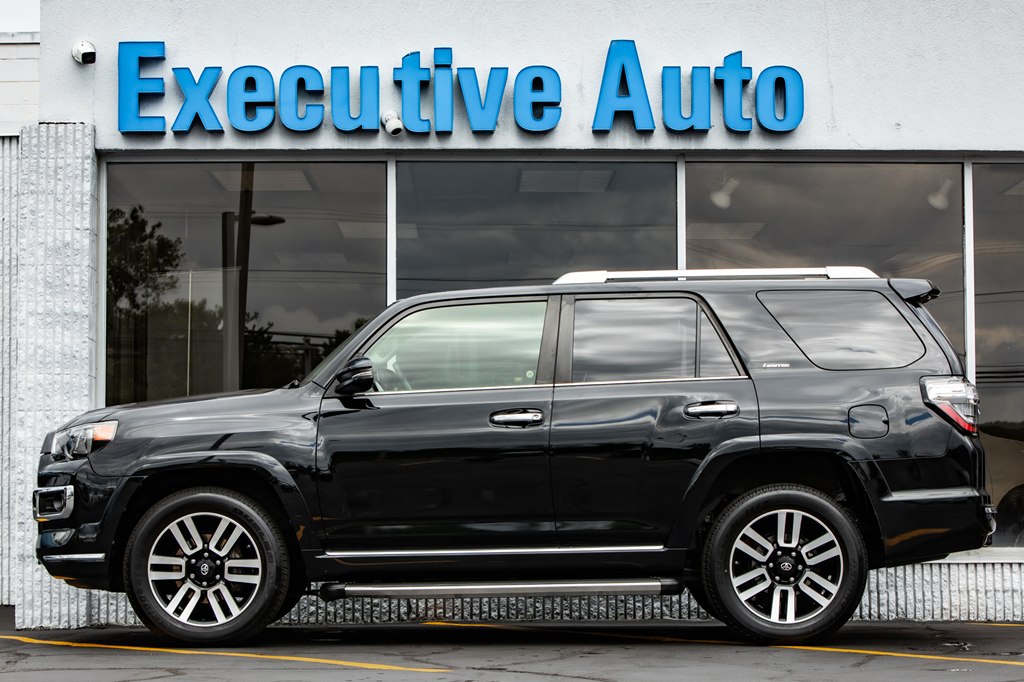 Photo 4 of this TOYOTA 4RUNNER