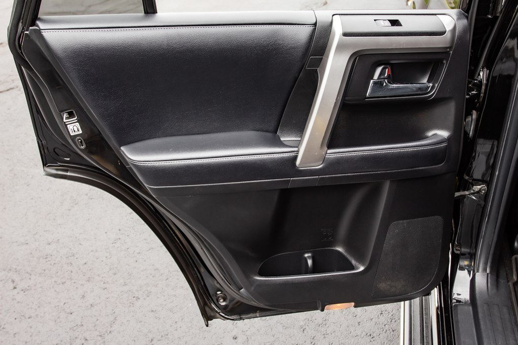 Photo 28 of this TOYOTA 4RUNNER
