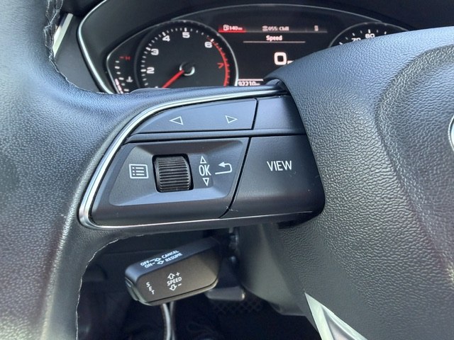 Photo 22 of this AUDI Q5