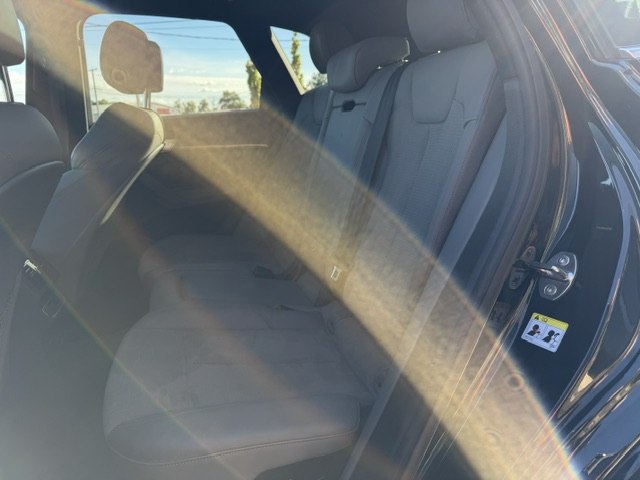 Photo 11 of this AUDI SQ5