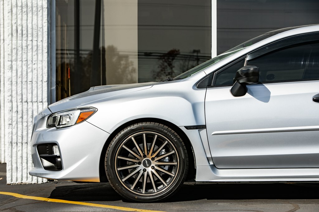 Photo 11 of this SUBARU WRX