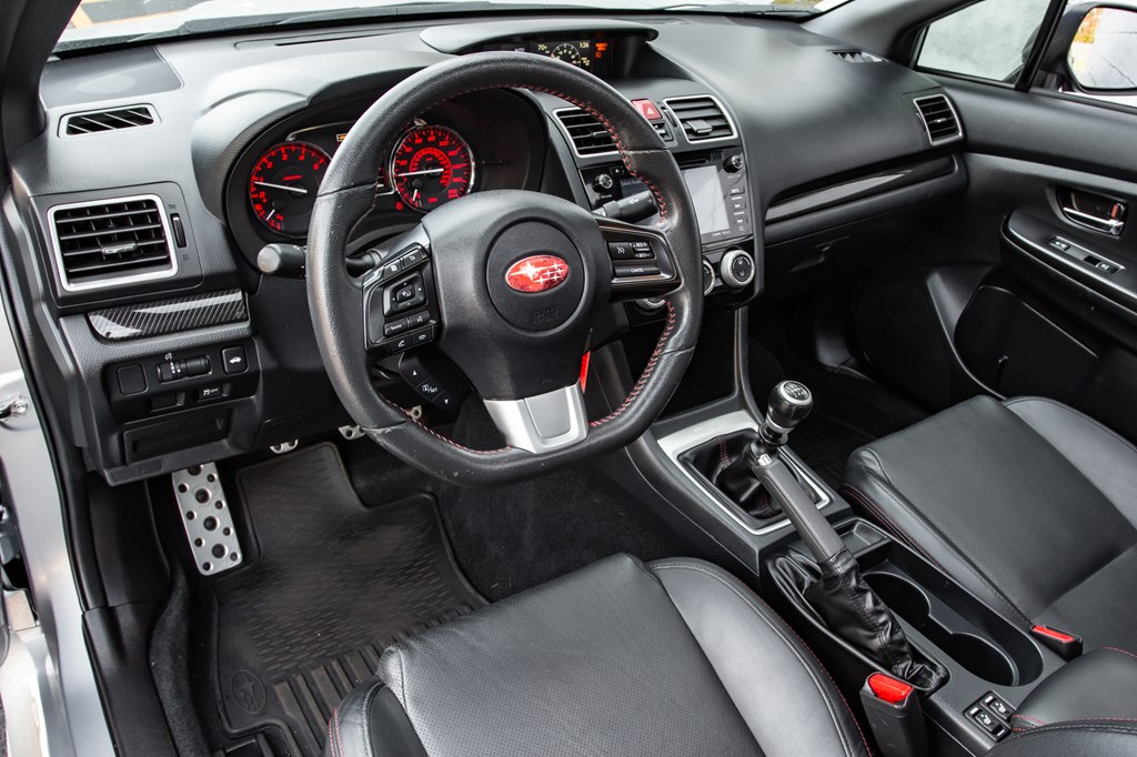 Photo 17 of this SUBARU WRX