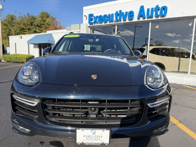 Photo 6 of this PORSCHE CAYENNE