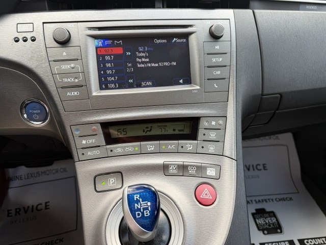 Photo 15 of this TOYOTA PRIUS