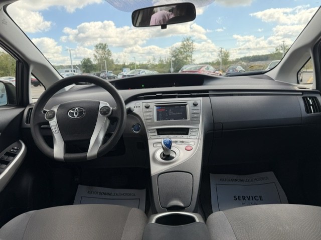Photo 11 of this TOYOTA PRIUS