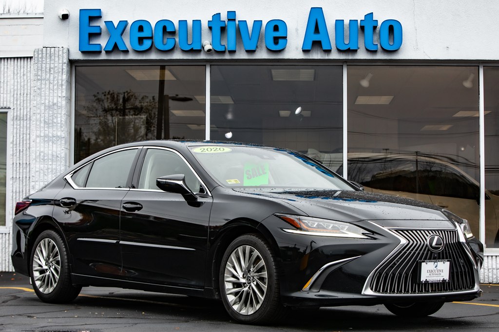 2020 LEXUS ES