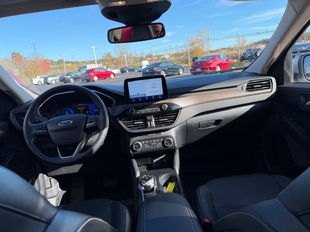 Photo 14 of this FORD ESCAPE