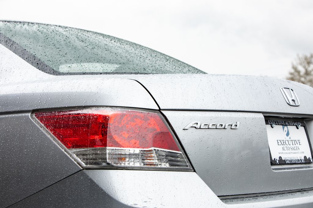 Photo 16 of this HONDA ACCORD