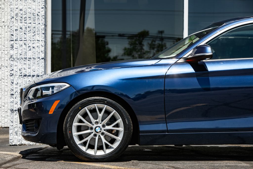 Photo 11 of this BMW 228