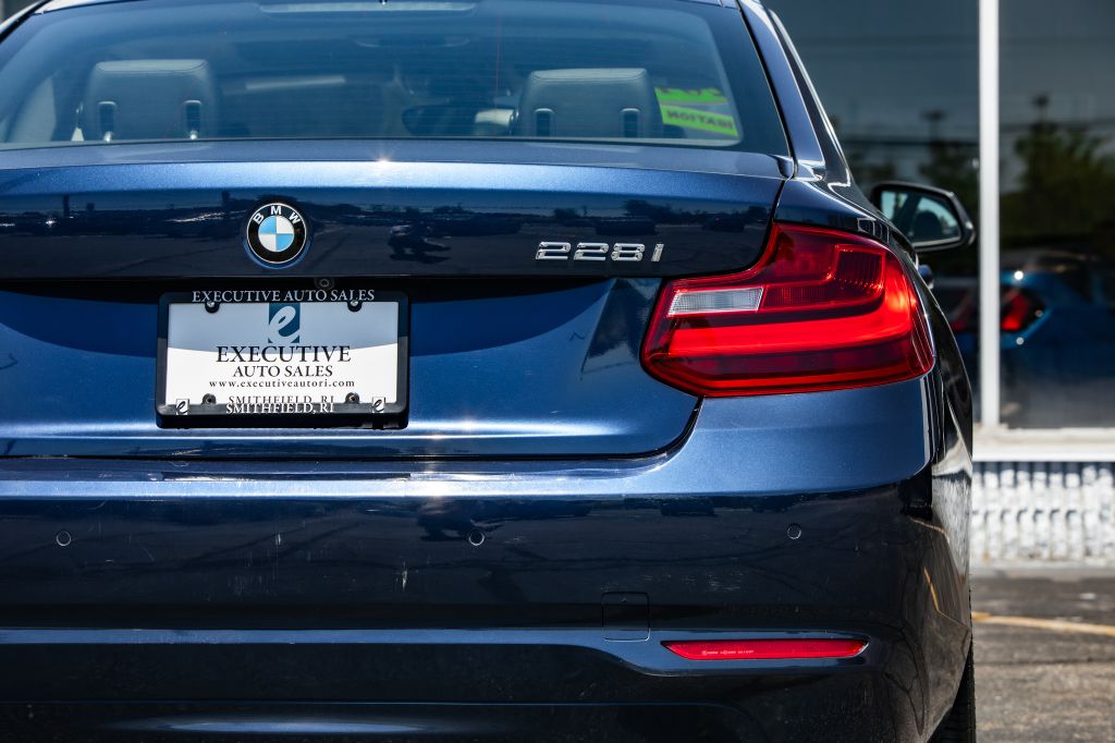 Photo 14 of this BMW 228