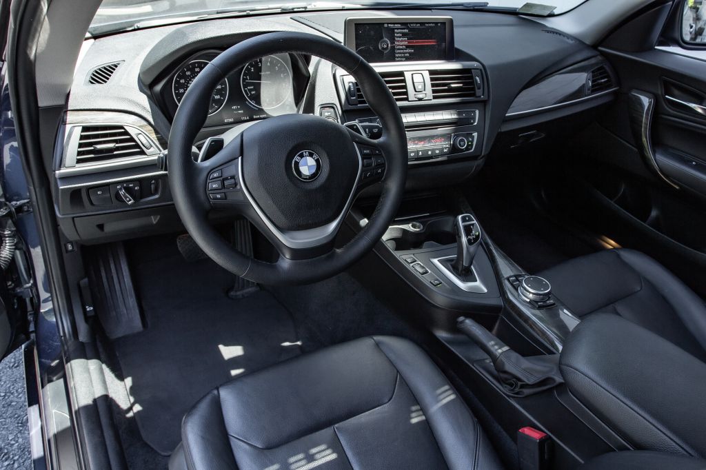 Photo 17 of this BMW 228