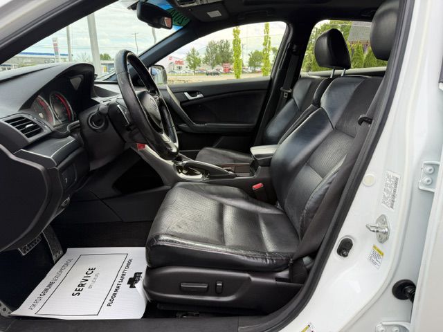 Photo 8 of this ACURA TSX