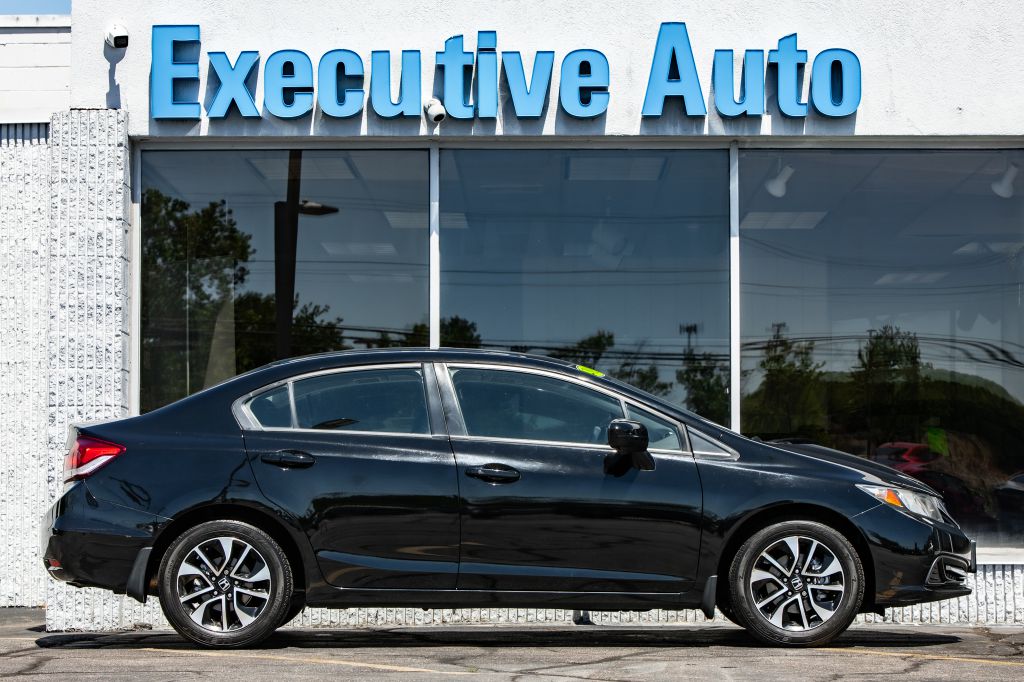 Photo 8 of this HONDA CIVIC