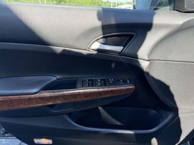 Photo 9 of this HONDA ACCORD