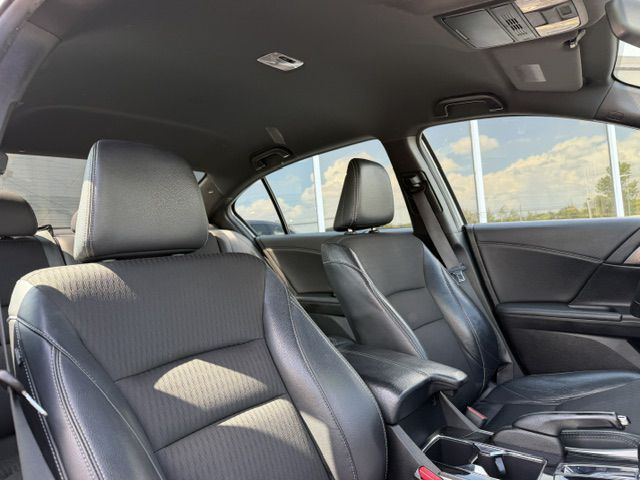 Photo 12 of this HONDA ACCORD