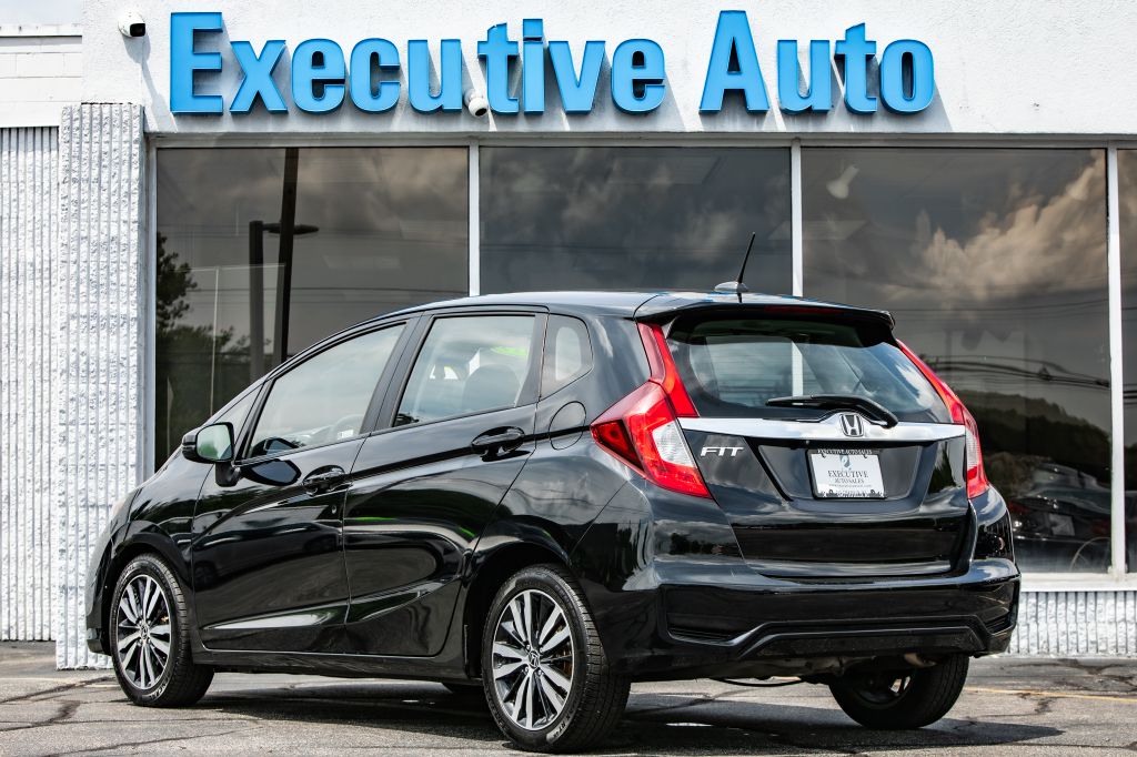 Photo 5 of this HONDA FIT