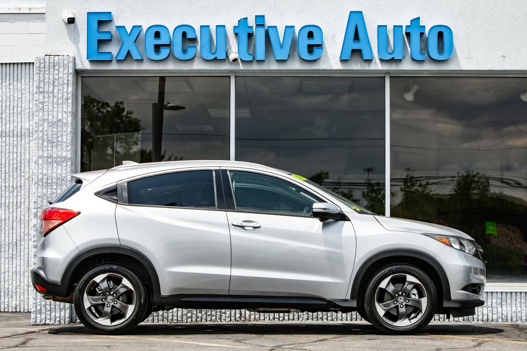 Photo 8 of this HONDA HR-V