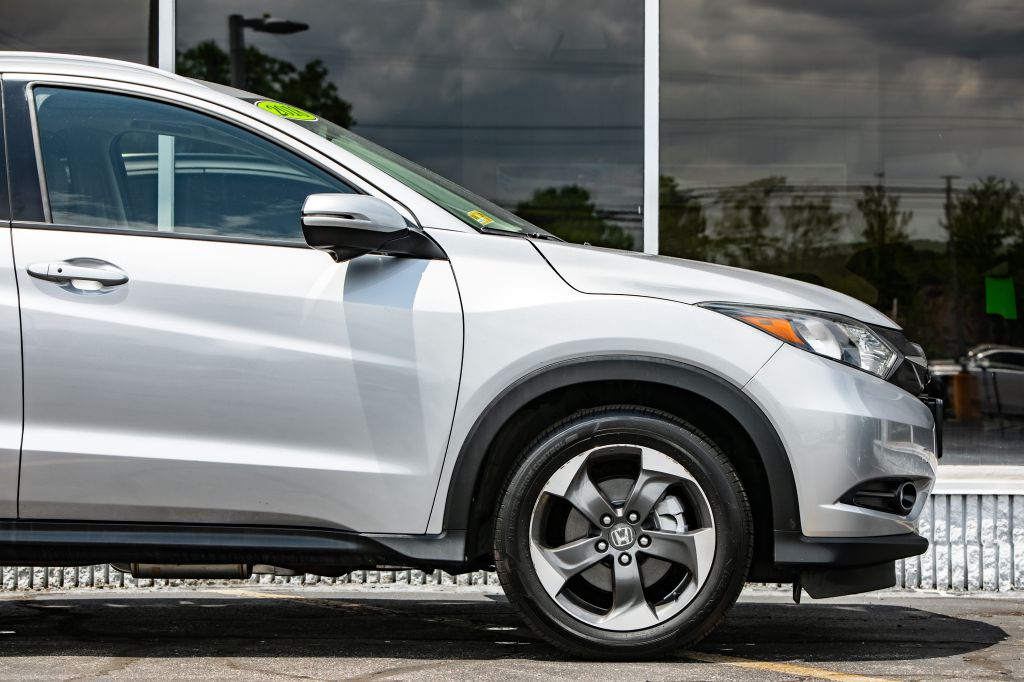 Photo 10 of this HONDA HR-V