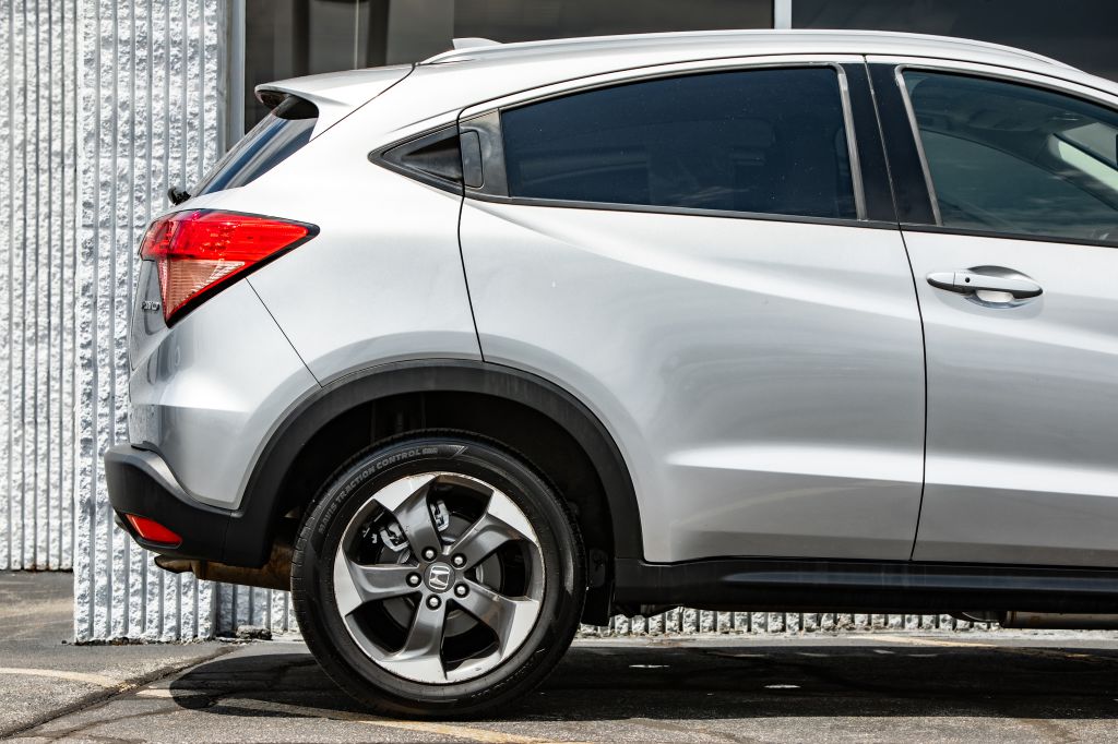 Photo 9 of this HONDA HR-V
