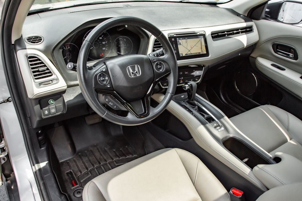 Photo 17 of this HONDA HR-V