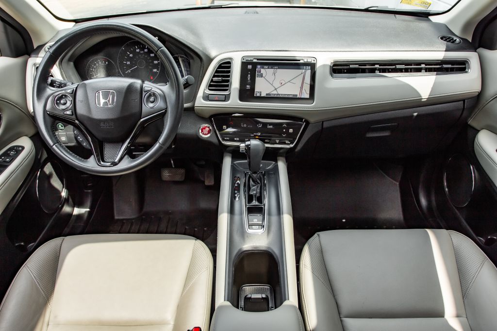 Photo 18 of this HONDA HR-V