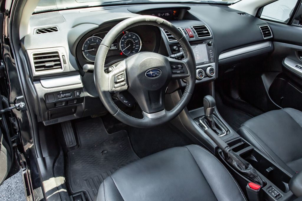 Photo 17 of this SUBARU XV CROSSTREK