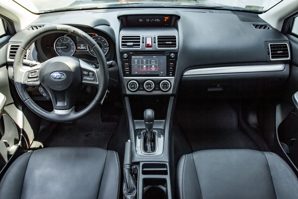 Photo 18 of this SUBARU XV CROSSTREK