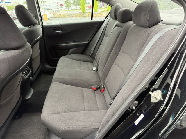 Photo 10 of this HONDA ACCORD