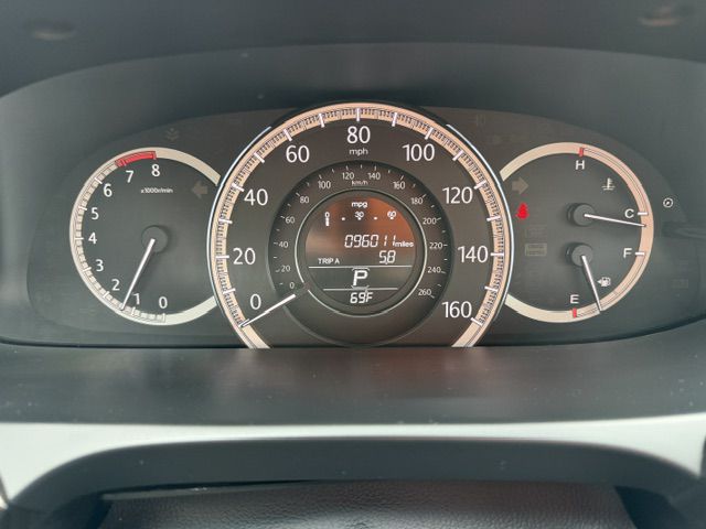 Photo 15 of this HONDA ACCORD