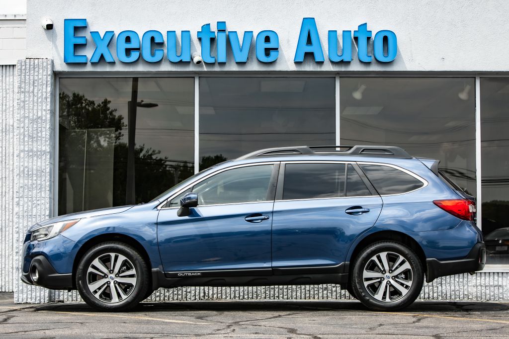 Photo 4 of this SUBARU OUTBACK