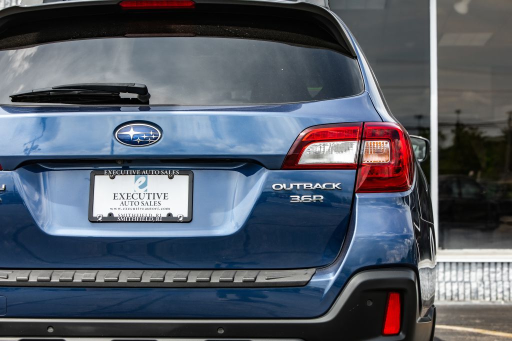 Photo 14 of this SUBARU OUTBACK