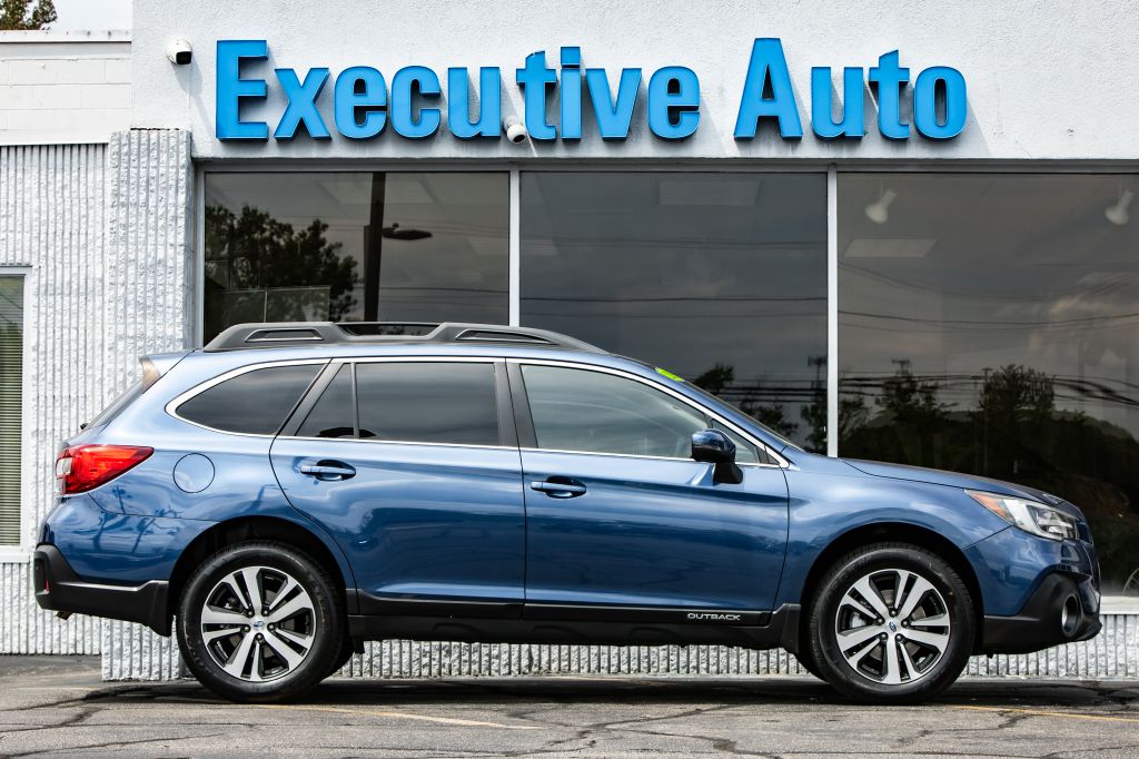 Photo 8 of this SUBARU OUTBACK
