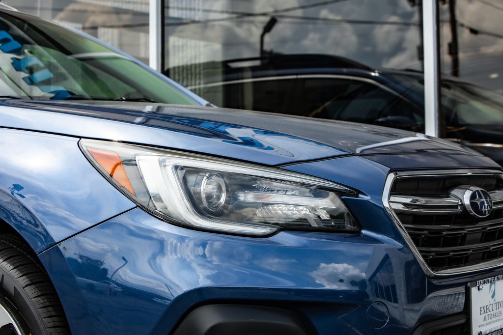 Photo 15 of this SUBARU OUTBACK