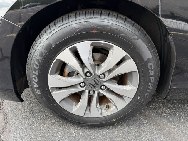 Photo 7 of this HONDA ACCORD