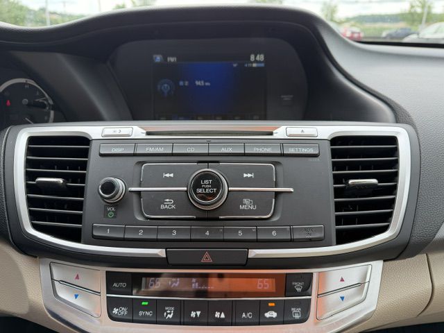 Photo 16 of this HONDA ACCORD