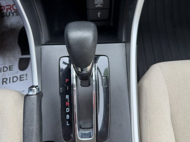 Photo 17 of this HONDA ACCORD