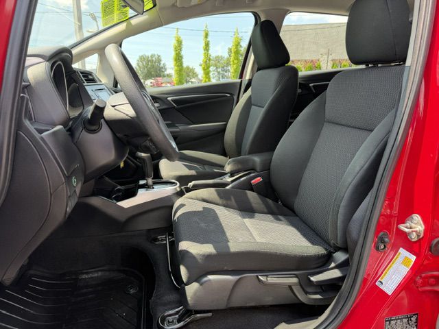 Photo 8 of this HONDA FIT